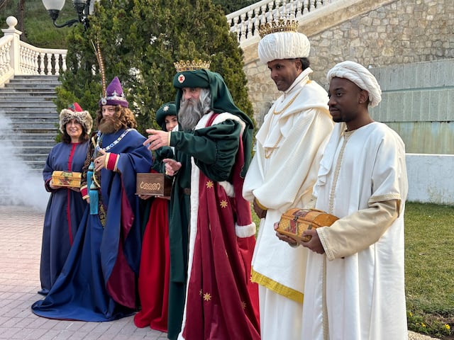 Los Reyes Magos llegan desde “tierras lejanas” para dejar sus regalos en España