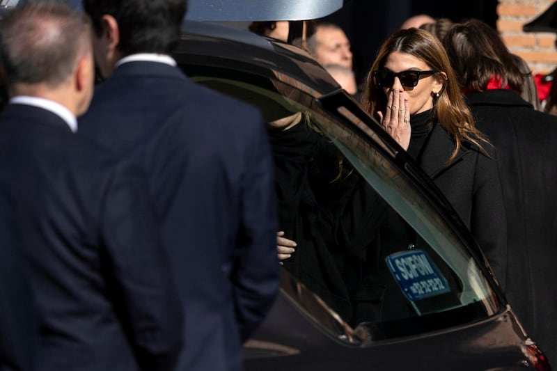 La actriz y modelo Bianca Brandolini d'Adda asiste al final del funeral del diseñador de moda italiano Valentino Garavani en la Basílica de S. Maria degli Angeli e dei Martiri en Roma, Italia. EFE/EPA/MASSIMO PERCOSSI