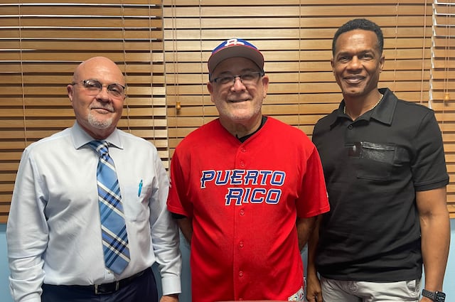 Carlos Ferrer es el nuevo dirigente Equipo Nacional Femenino de béisbol