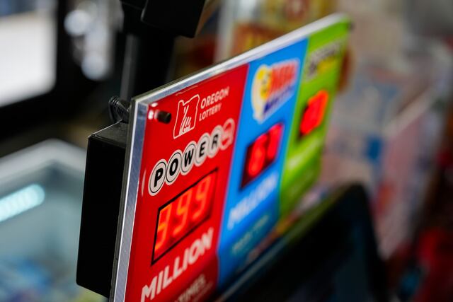 Jugador de Arkansas gana histórico premio de Powerball de $1,817 millones en víspera de Navidad