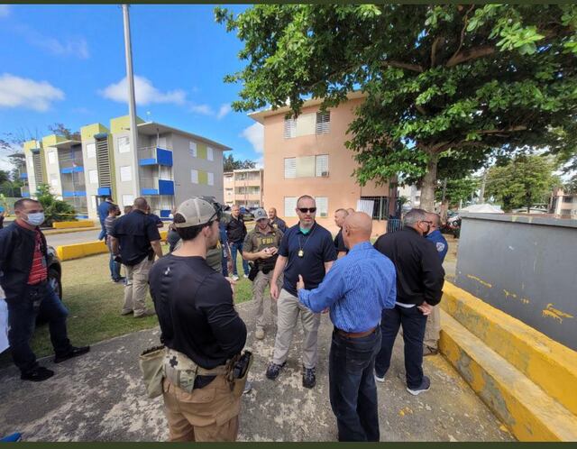 Agentes federales y estatales ocupan residencial Vista Hermosa tras incidente con Policía