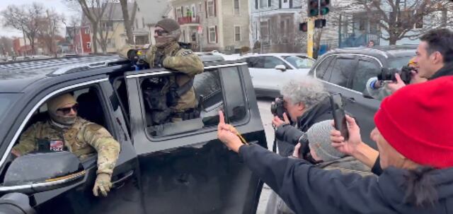 Renuncias de fiscales sacuden investigación de ICE en medio de protestas en Minneapolis