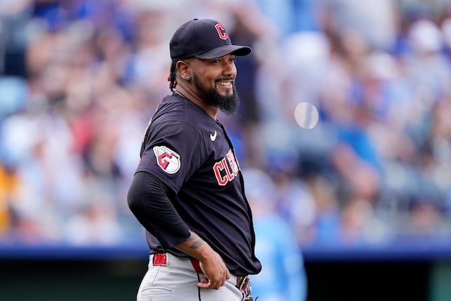 El bullpen profundo da a los Guardians un arma masiva y una ventaja en octubre