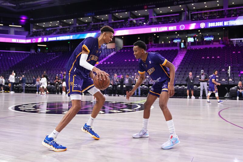 LAS VEGAS, NV - OCTOBER 6: Victor Wembanyama #1 warms up before the game against the G League Ignite on October 6, 2022 at The Dollar Loan Center in Las Vegas, NV. NOTE TO USER: User expressly acknowledges and agrees that, by downloading and/or using this Photograph, user is consenting to the terms and conditions of the Getty Images License Agreement. Mandatory Copyright Notice: Copyright 2022 NBAE (Photo by Garrett Ellwood/NBAE via Getty Images)