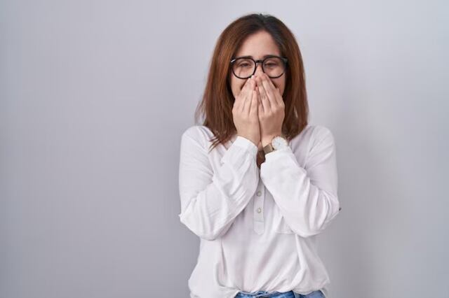 Estudio revela que los latinos se burlan de los hispanos que no hablan español