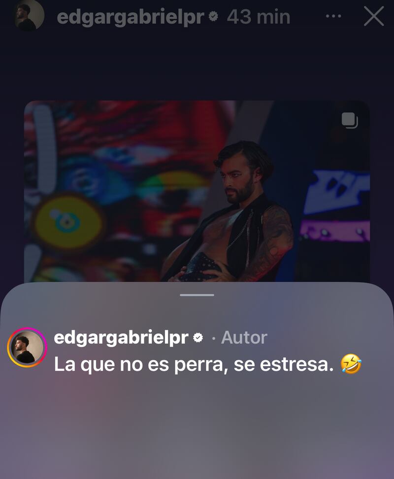 Edgar se expresa en redes sociales.