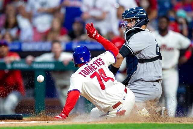 Filis se imponen 8-7 a Yanquis