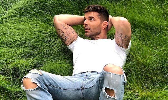 Ricky Martin le pide la renuncia al gobernador