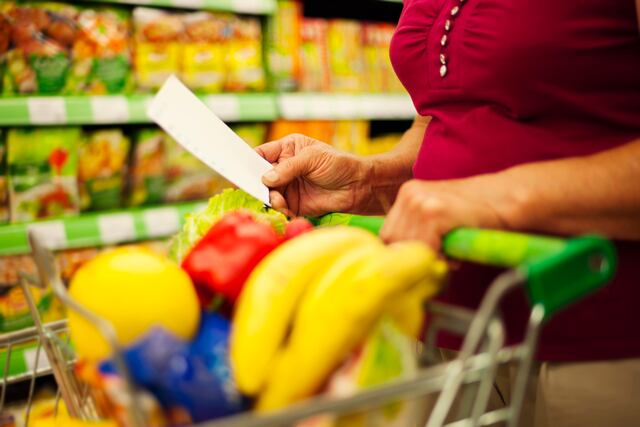 El consumidor puertorriqueño busca ahorrar en comida fuera del hogar y entretenimiento