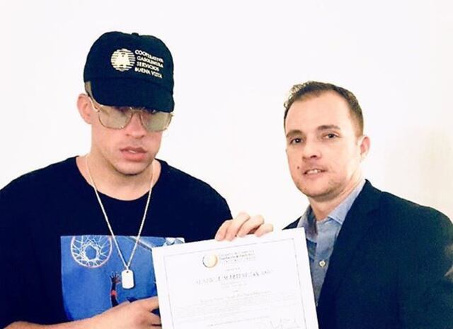 Gobierno aclara que otorga incentivo a Bad Bunny y no un premio