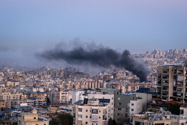 Nueva oleada de ataques: Israel bombardea otra vez el sur de Beirut