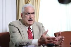 Rivera Schatz descarta suspender funcionaria bajo investigación ética