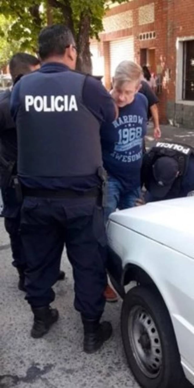 Detienen a dos prófugos acusados de abuso sexual infantil
