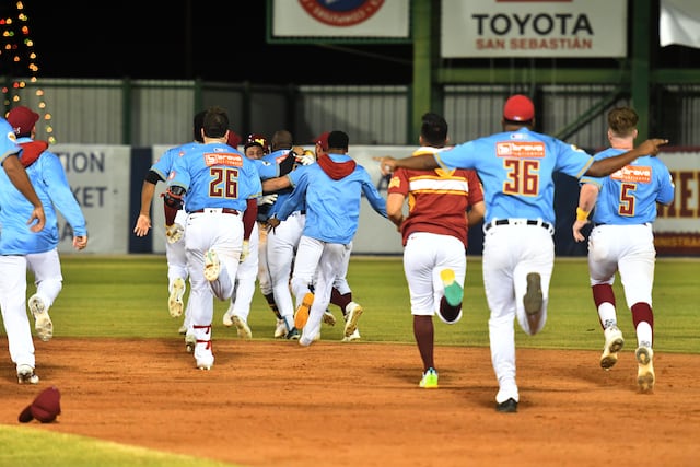 Mayagüez deja en el terreno a Carolina y provoca un séptimo partido