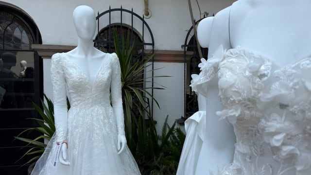 Conoce cuáles estilos de vestidos y trajes de boda están a la moda actualmente