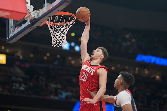 Rockets vencen 110-99 a los Mavericks y rompen racha de dos derrotas