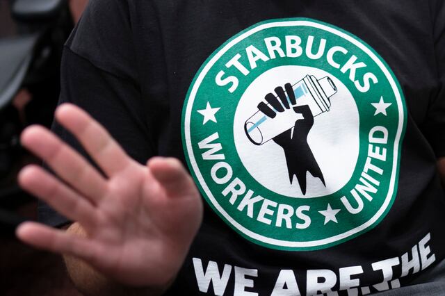 Directivos y trabajadores lidian con las consecuencias de opinar sobre guerra Israel-Hamas