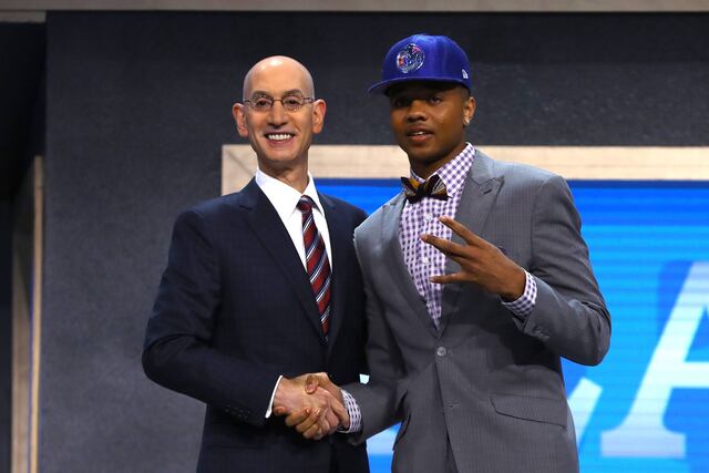Sixers escogen a Fultz y Lakers seleccionan a Ball