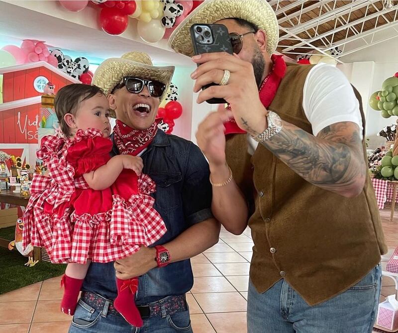 Instagram: @daddyyankee