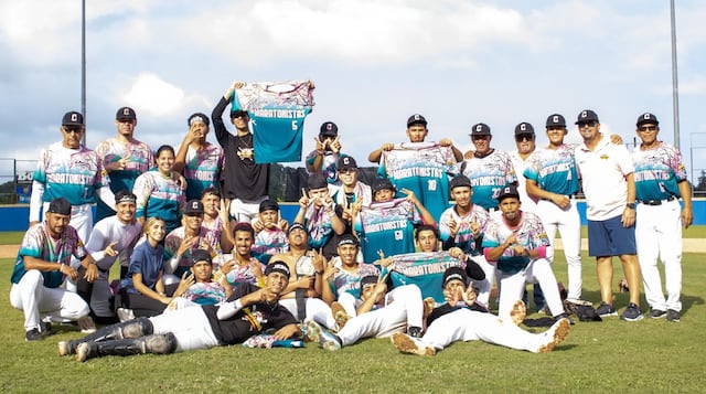 Doble A Juvenil: Maratonistas adelantan a la final tras superar a Aibonito