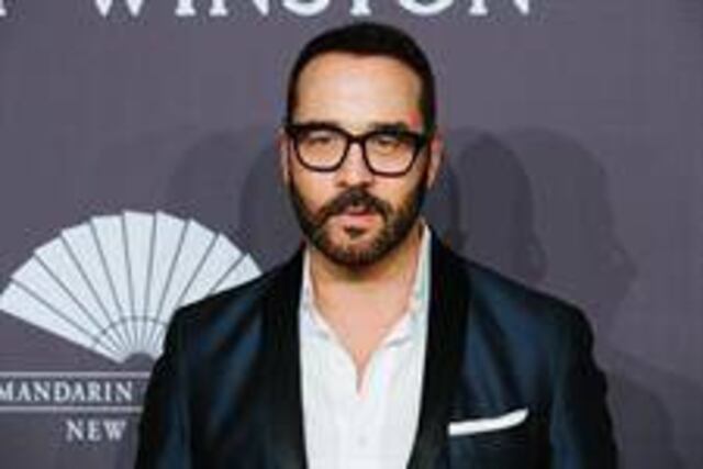Jeremy Piven niega acusaciones de acoso sexual