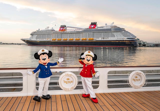 Ya está en Cabo Cañaveral el Disney Treasure, nuevo barco de Disney Cruise Line