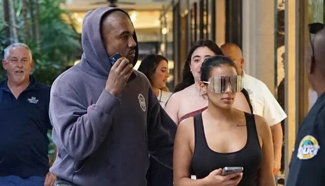 Kanye West fue captado con una mujer casi idéntica a Kim Kardashian