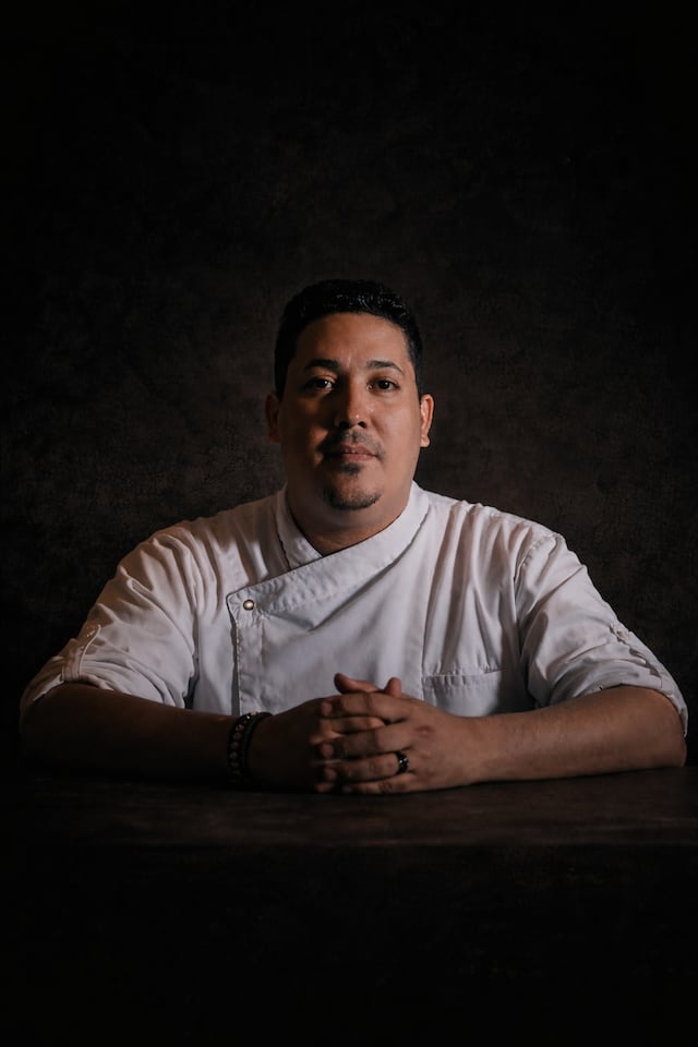 Chef boricua brilla en la escena internacional con nominación a los James Beard Awards 2026