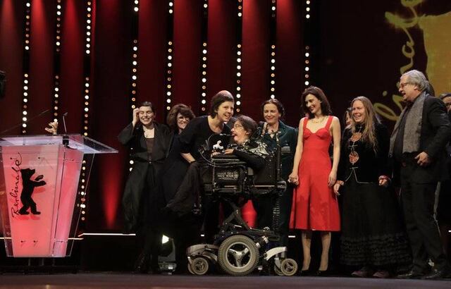 "Touch Me Not" de Adine Pintilie gana Oso de Oro de Berlín