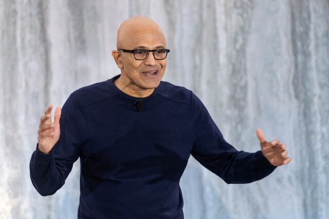 CEO de Microsoft acusa a Google de tácticas injustas para dominar motores de búsqueda