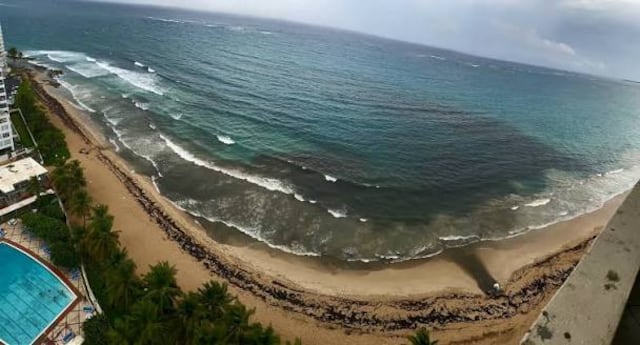 Reclaman investigación por descarga de aguas residuales en El Condado