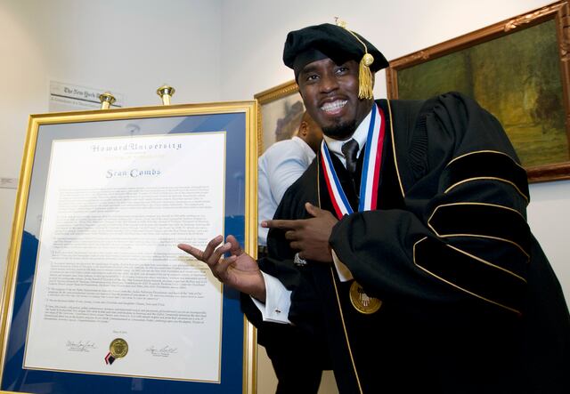 Universidad de Howard corta lazos con Diddy tras admitir que golpeó a su exnovia