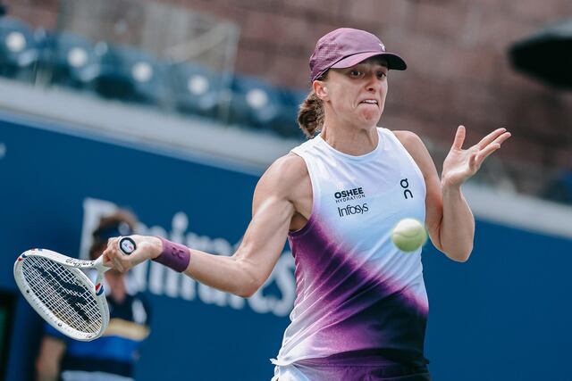 Swiatek avanza a tercera ronda del US Open tras vencer a Podoroska