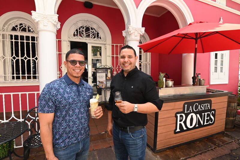 Ramon Diaz y Juan Lastra, socios de La Casita de los rones. Viejo San Juan. Metro PR 16 de marzo de 2026