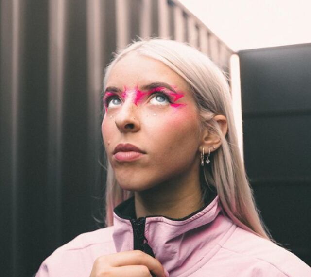 Young Miko entre artistas que se presentarán en Coachella