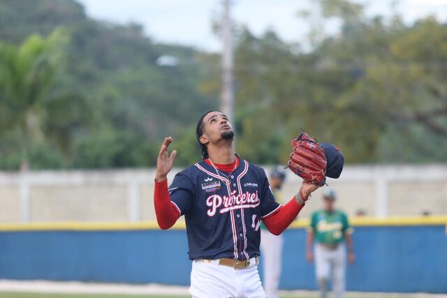 Muere John Vargas, estelar lanzador del Béisbol Doble A