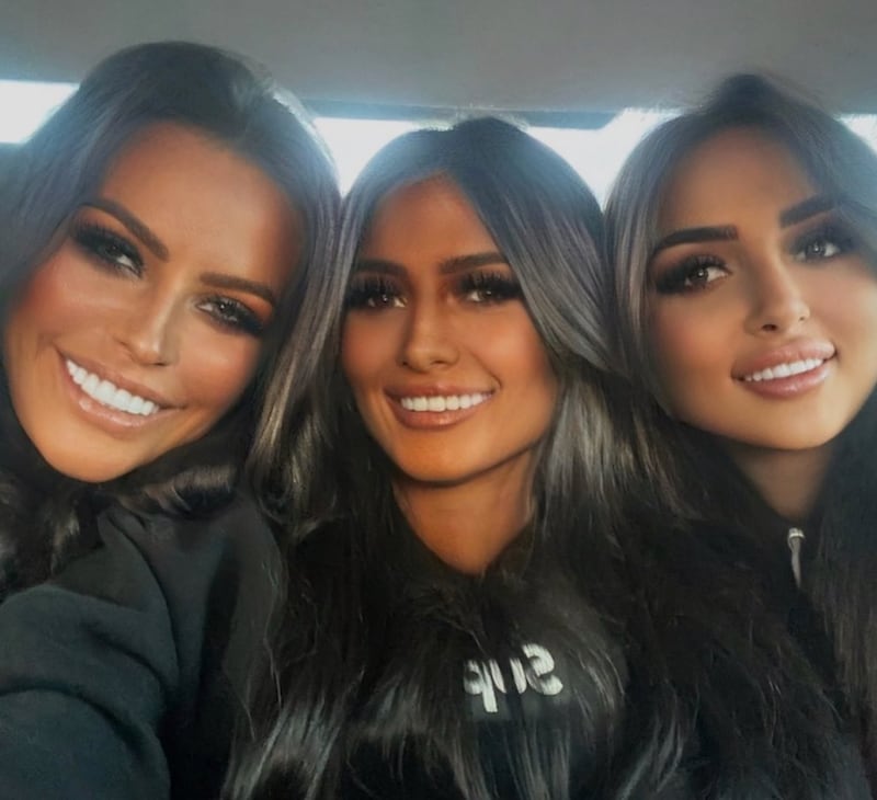 Kasia Gallanio y dos de sus hijas. / Foto: Instagram.
