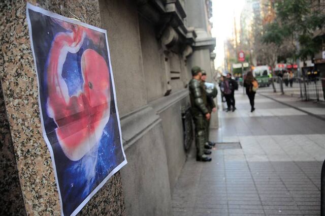 Chile sale de la lista de 8 países que no tenían legislación del aborto