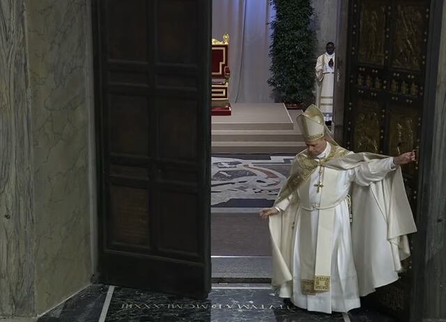 El Papa León XIV clausura el Jubileo de la Esperanza 2025 con el cierre de la Puerta Santa en el Vaticano