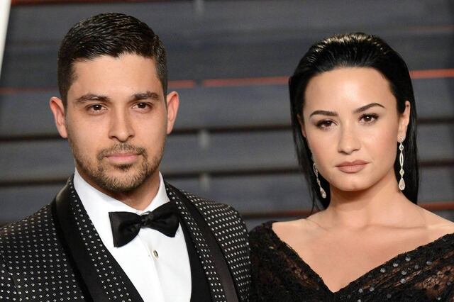 Exnovio de Demi Lovato está "completamente devastado" por su ingreso al hospital por consumo de drogas