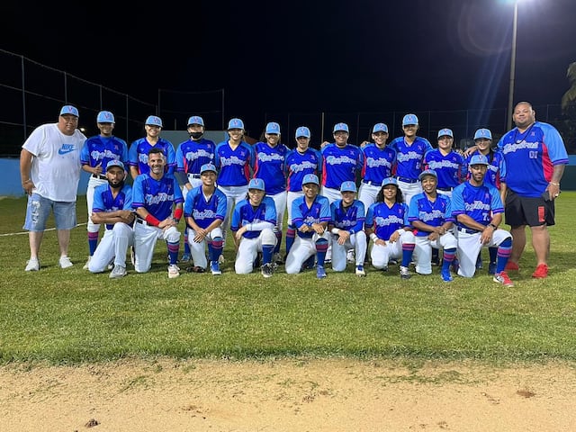Béisbol Femenino: Vega Alta clasifica a postemporada
