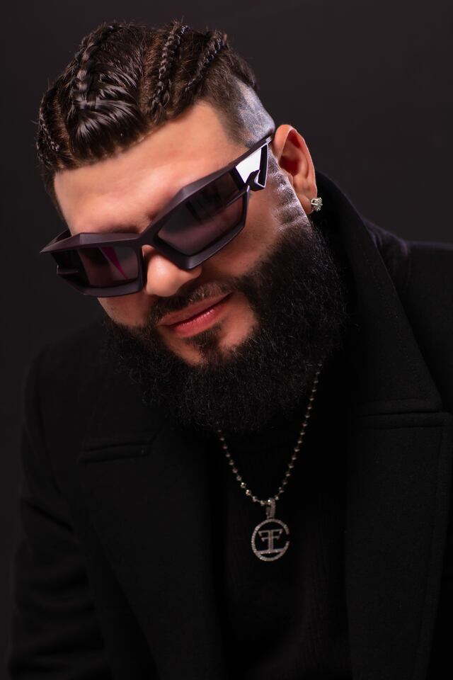 Farruko estrena el tema “Pasa_je_ro”