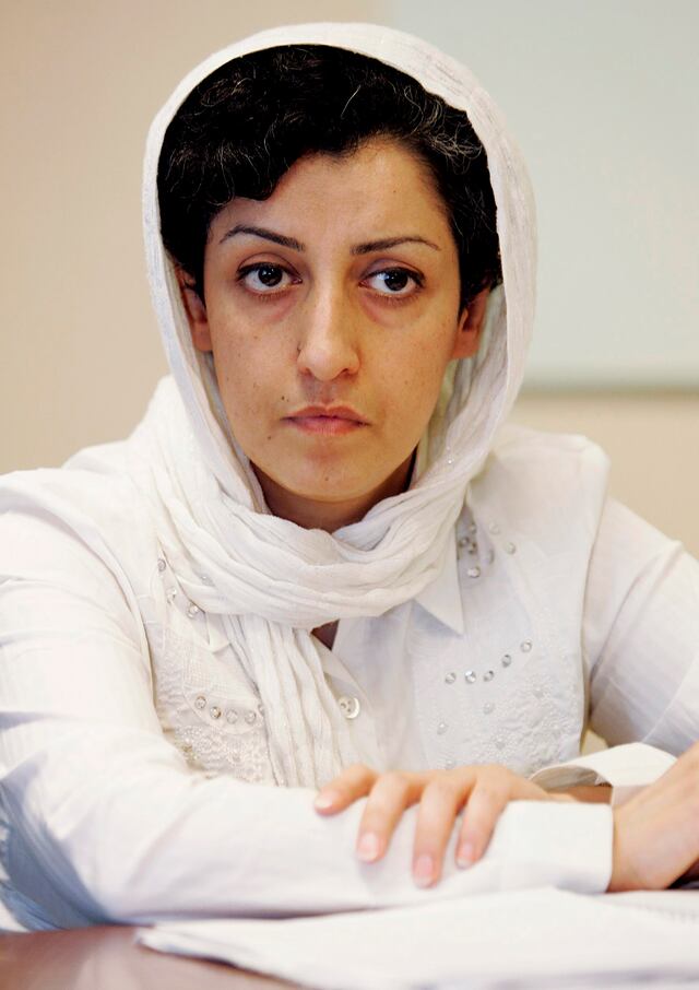 Activista encarcelada gana el Nobel de la Paz por luchar contra la opresión de la mujer en Irán
