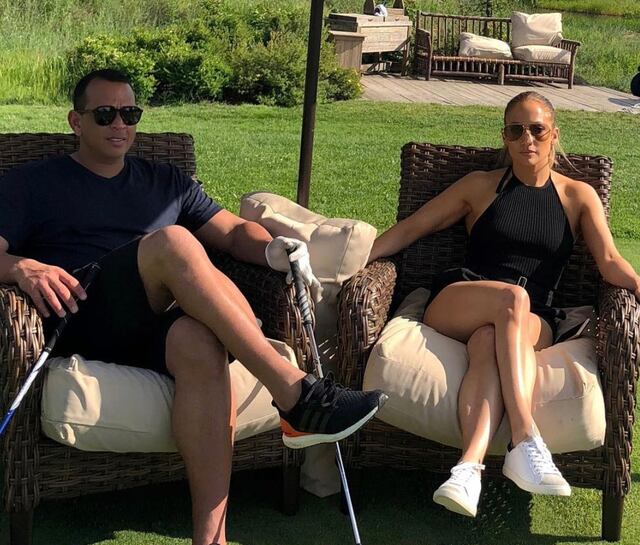 ¿ARod le dio el anillo a JLo?