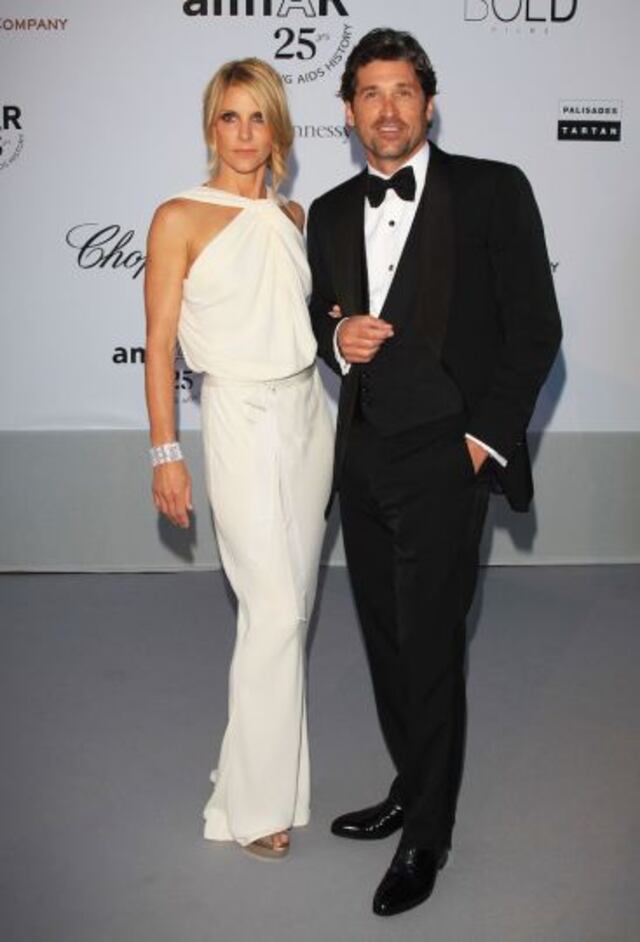 25 famosos que se enamoraron de "desconocidos"
