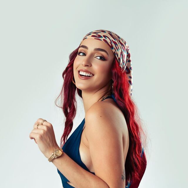 Wendy Luna se une a Oscarito Serrano para la creación de su nuevo sencillo “Se siente bien”