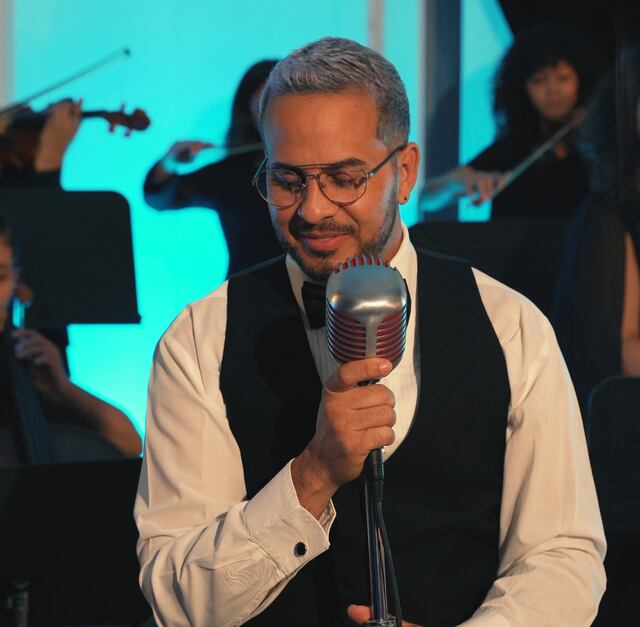 Norberto Vélez presenta su espectáculo “Romance y sabor”