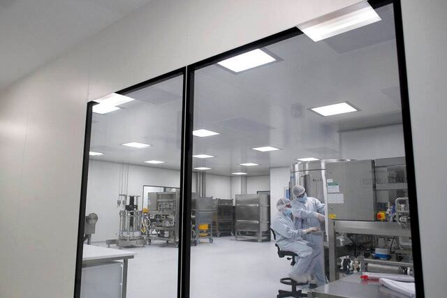 AstraZeneca suspende temporalmente pruebas de vacuna contra el coronavirus