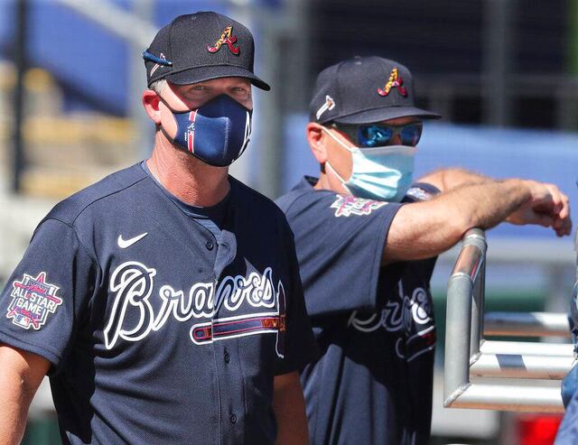 Bravos extienden hasta 2023 el contrato a su mánager Brian Snitker
