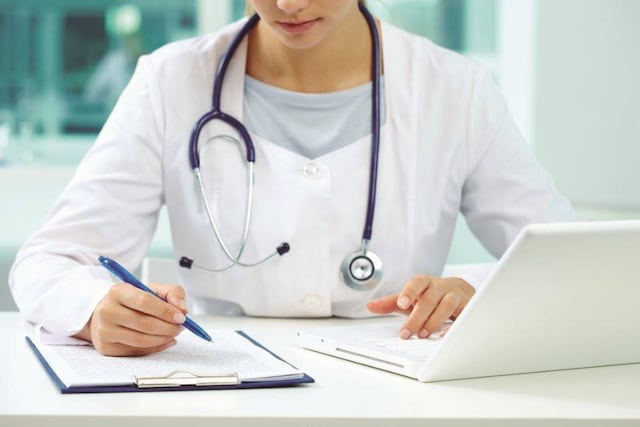 Crean beca para investigación en oncología
